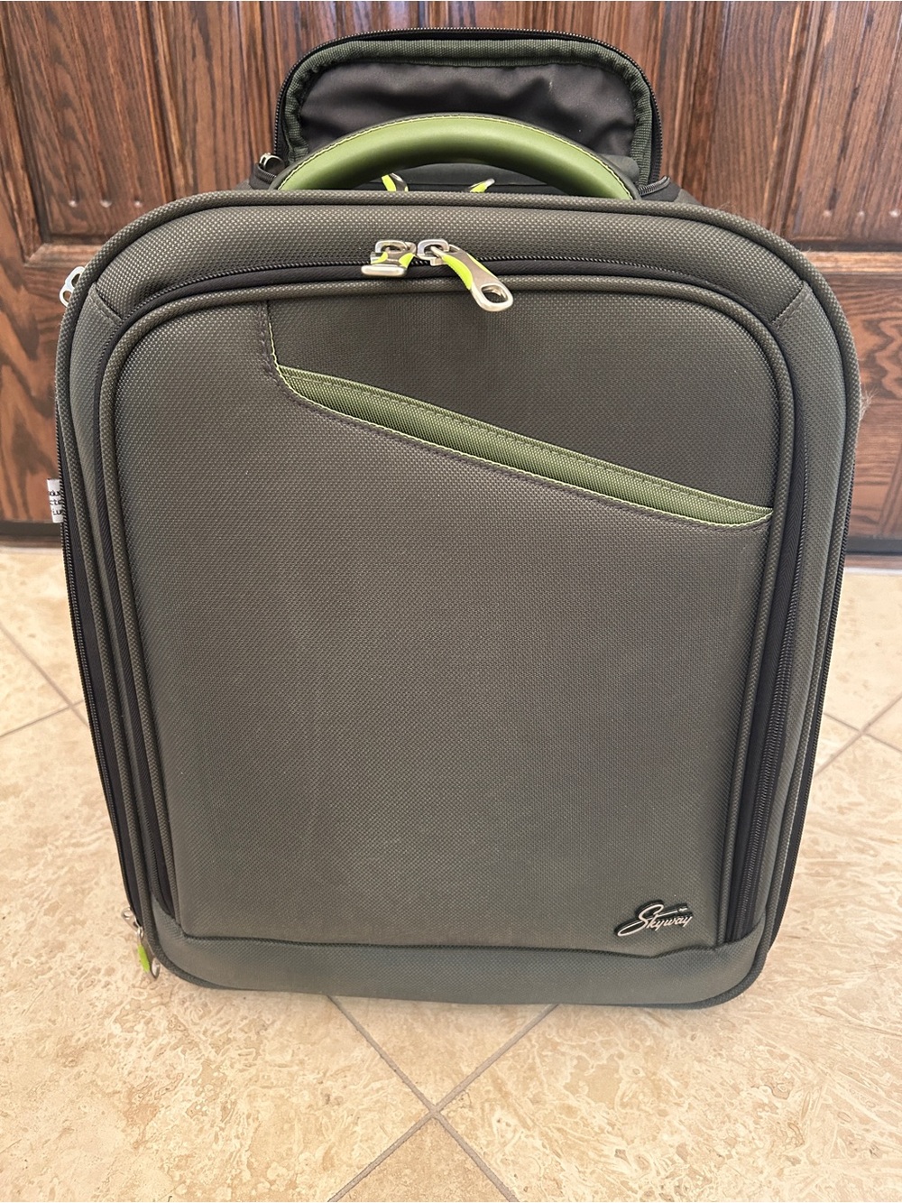 Skyway carry on wheel bag